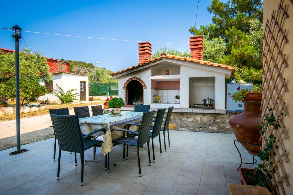 Villa Vrachos Скала-Каллирахис Экстерьер фото
