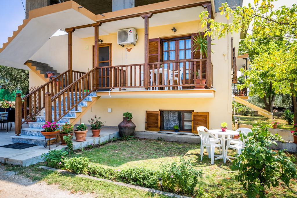Villa Vrachos Скала-Каллирахис Экстерьер фото